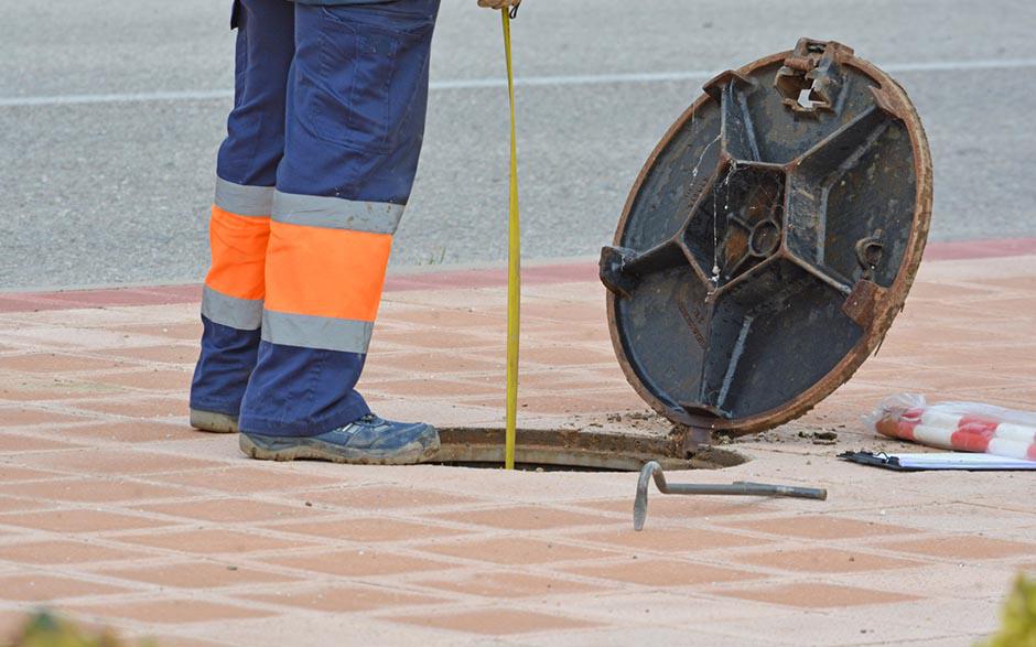 comment déboucher un lavabo Roinville