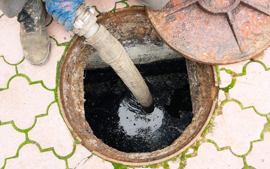 comment déboucher un lavabo Roinville